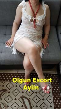 Antalya Kumral Escort: Hayal Etmenin Ötesinde Bir Deneyim