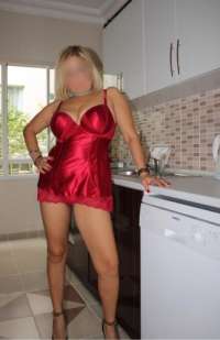 Antalya'da Zarif ve Dayanılmaz Swinger Escort -Begüm