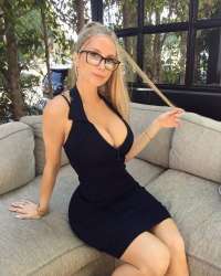 Antalya'nın Çarpıcı Swinger Escortu ile Tanışın