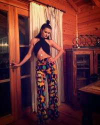 Antalya'nın Tutkulu ve Çarpıcı Swinger Escort Bayanı