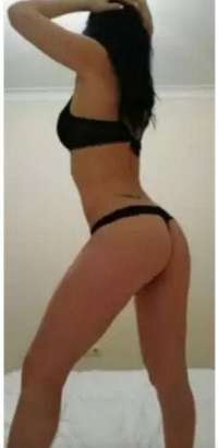 Çarpıcı Antalya Swinger Escortun Tutarlı, Estetik ve Zarif Dünyası