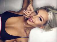 Kumral Saçlı, Antalya Escort'undan Unutulmaz Anlarınız İçin Beklentilerin Ötesinde Hizmetler